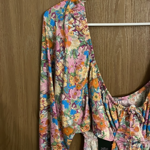 Wild Fable cut out super cute summer/fall dress - Picture 4 of 5